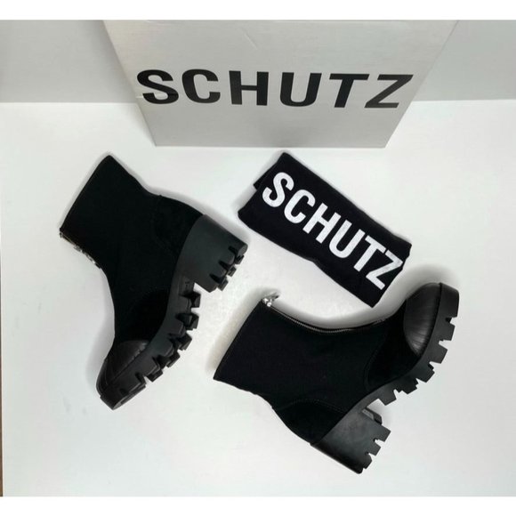 NIB SCHUTZ SIMONE LUG SOLE LEATHER SUEDE BOOTIE IN BLACK SZ 8 - Picture 1 of 14